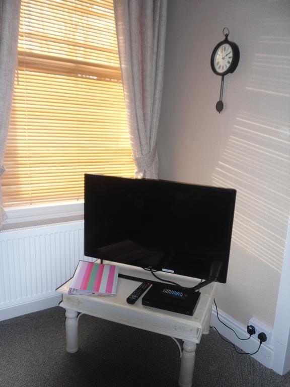 Claremont House Holiday Apartments Llandudno Zimmer foto